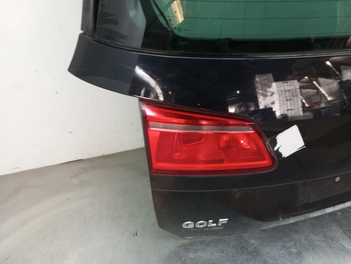 Feu de coffre Gauche VOLKSWAGEN Golf Sportsvan (AM1)