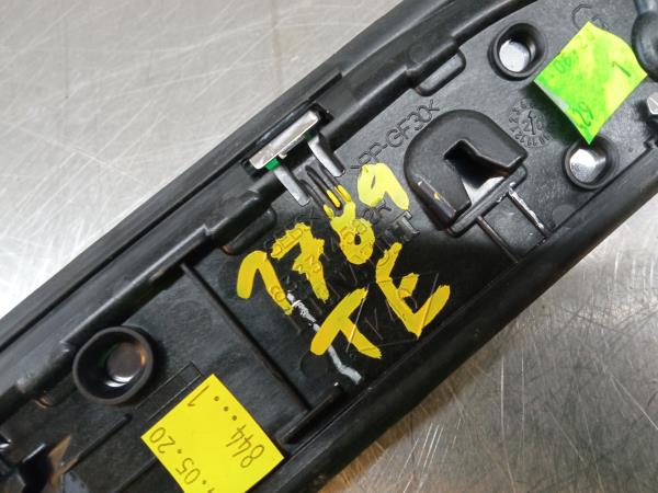 Modanatura pannello sinistro RENAULT Captur II Imagem-2