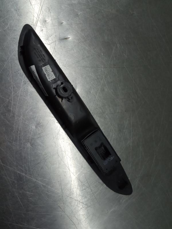 Right Rear window control OPEL Mokka / Mokka X Imagem-1