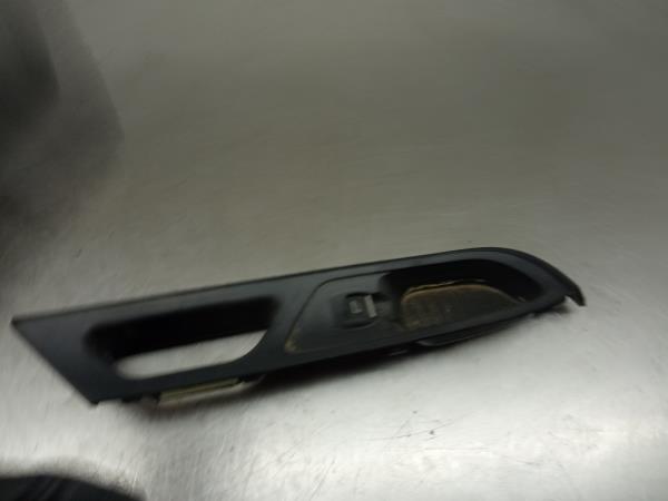 Mando / interruptor elevalunas delantero derecho FORD B-Max (JK)