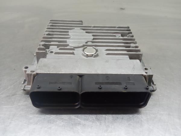 Centralina motore / ECU SEAT Ibiza IV (6J5, 6P1)