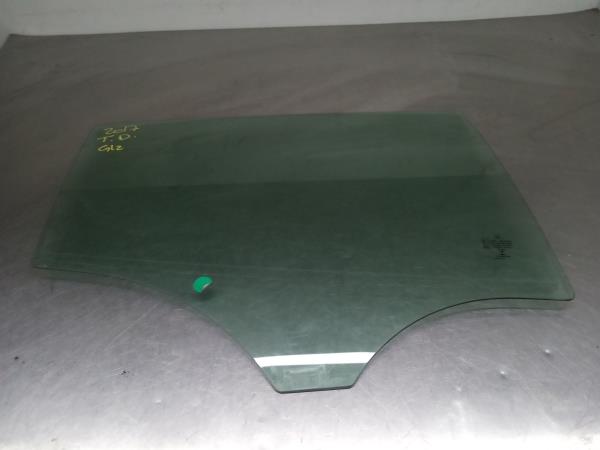 Vitre porte arrière Droite MERCEDES-BENZ GLA (X156)