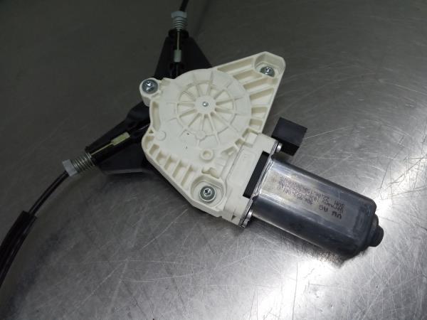 Lève-vitre avant gauche VOLKSWAGEN Passat Variant (3G5, CB5) Imagem-1