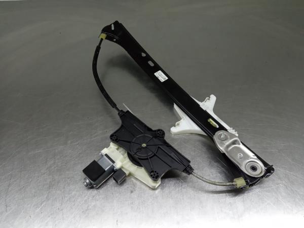 Lève-vitre arrière gauche VOLKSWAGEN Passat Variant (3G5, CB5)