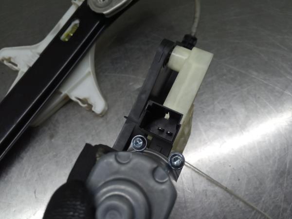 Lève-vitre arrière gauche VOLKSWAGEN Passat Variant (3G5, CB5) Imagem-2