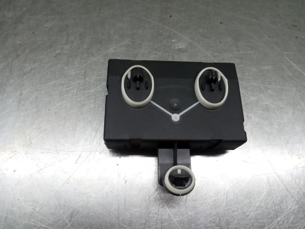 Module porte arrière gauche VOLKSWAGEN Passat Variant (3G5, CB5)