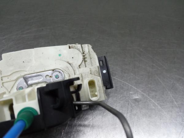 Rear Right Door Lock MERCEDES-BENZ Classe A (W176) Imagem-2