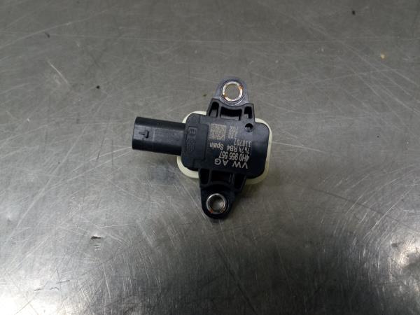 Right front airbag sensor AUDI A6 Avant (4G5, 4GD, C7) Imagem-1