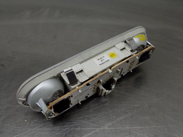 Plafonier central AUDI A6 Avant (4G5, 4GD, C7) Imagem-1