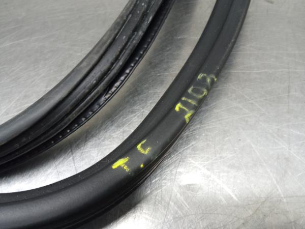 Revestimento porta trás esquerdo AUDI A6 Avant (4G5, 4GD, C7) Imagem-1