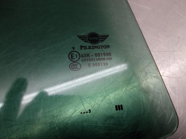 Right rear door glass MINI Mini Countryman (R60) Imagem-1