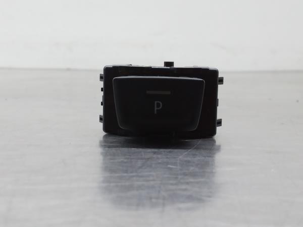 Comando / botão / interruptor multifunções RENAULT Captur II