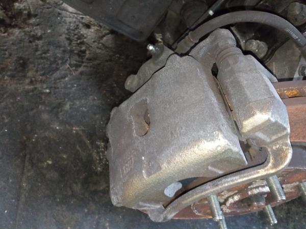 Pinza freno anteriore sinistra HYUNDAI i40 (VF)