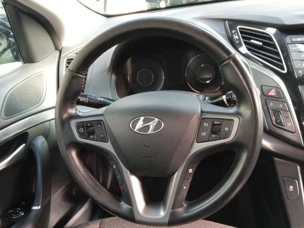 Volante HYUNDAI i40 (VF)