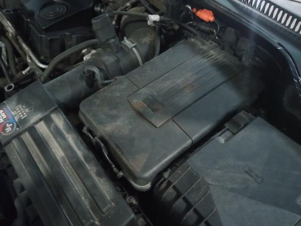 Base / scatola della batteria VOLKSWAGEN Eos (1F7, 1F8)