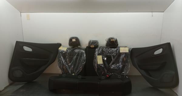 Kit Interior RENAULT Kadjar (HA_, HL_) Imagem-1