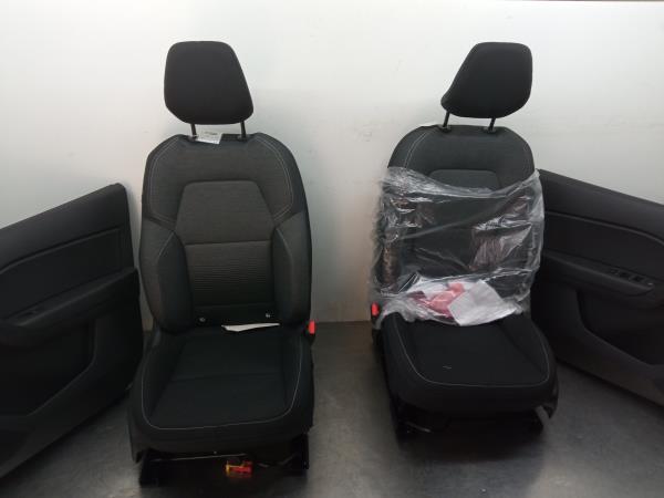 Kit Interior RENAULT Captur II Imagem-0