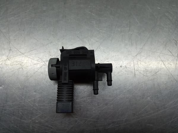 Válvula control de aire AUDI A4 (8K2, B8)