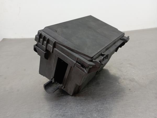 Caixa fusíveis / SAM / BSI OPEL Meriva B