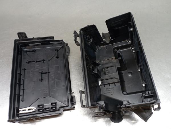 Caixa fusíveis / SAM / BSI OPEL Meriva B Imagem-4