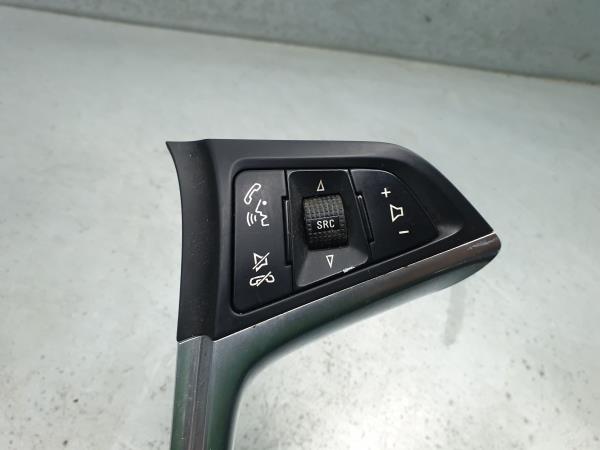 Commandes au volant OPEL Meriva B Imagem-1