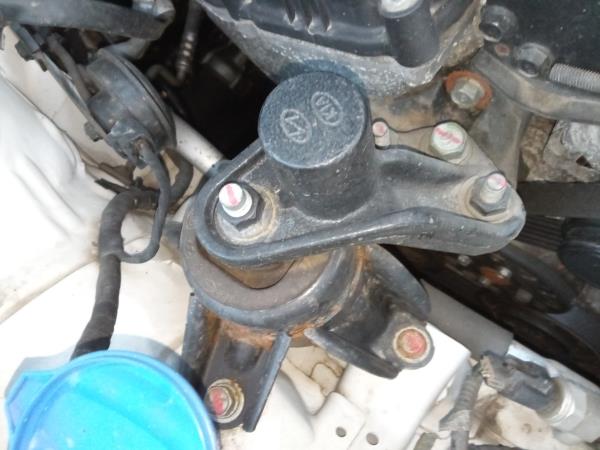 Engine Mount HYUNDAI i30 (GD)