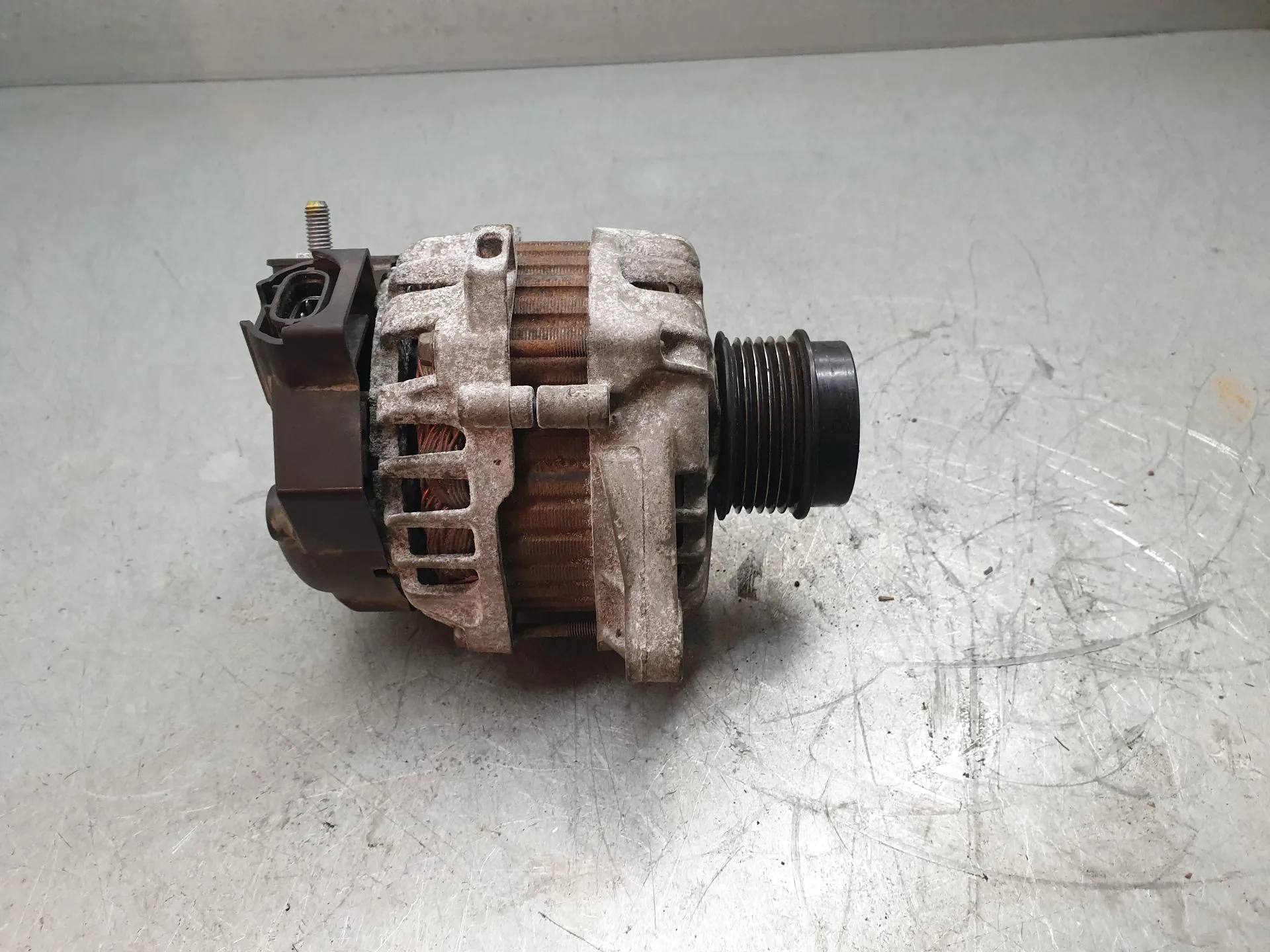Alternador HYUNDAI i30 (GD) Imagem-2