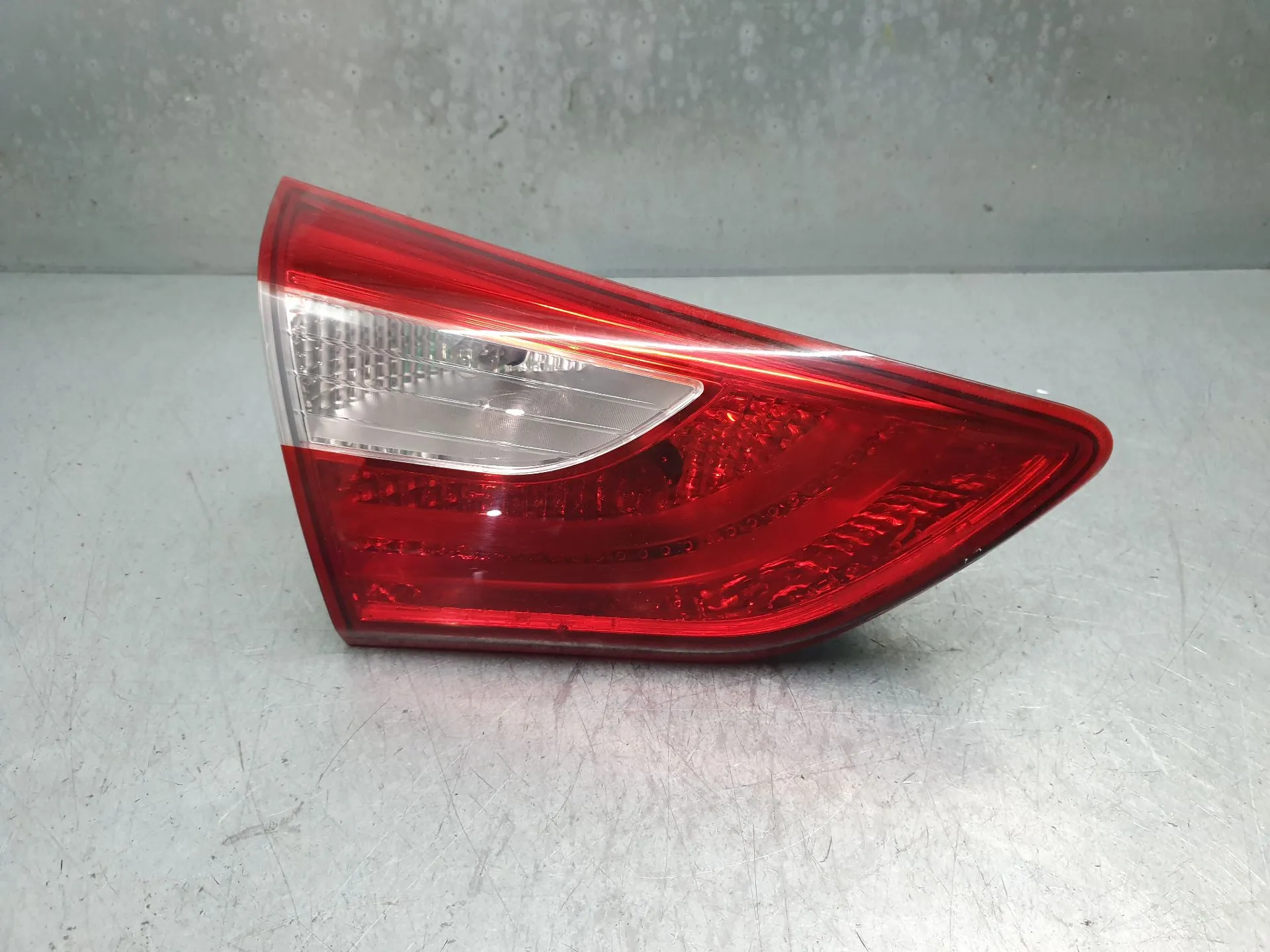 Left Tailgate light  HYUNDAI i30 (GD)