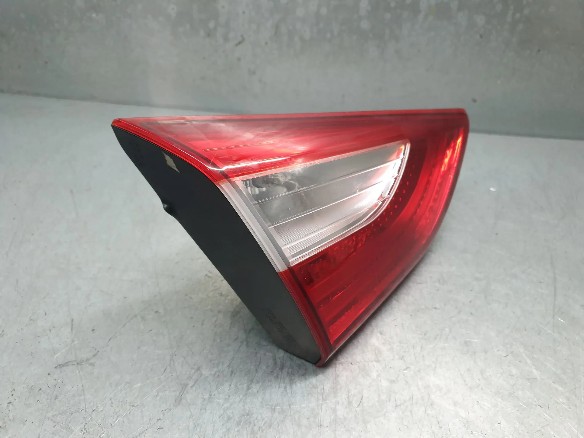 Left Tailgate light  HYUNDAI i30 (GD) Imagem-2