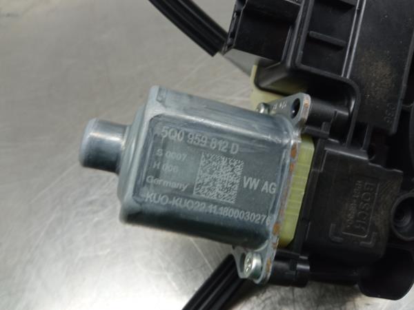 Elevalunas trasero derecho VOLKSWAGEN Polo (AW1) Imagem-3