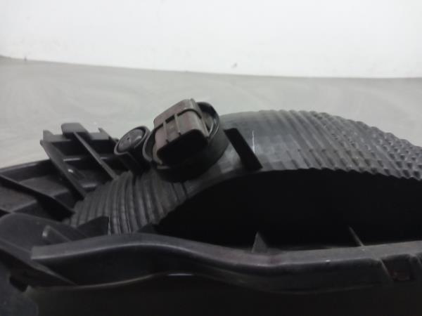 Feu antibrouillard Avant Gauche HYUNDAI i20 (GB) Imagem-2