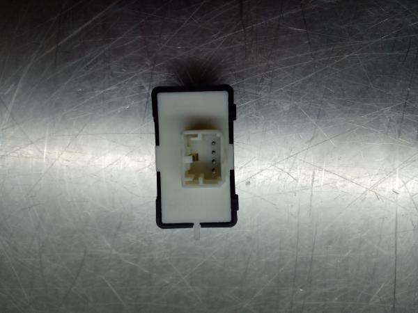 Mando / interruptor elevalunas delantero derecho FIAT 500X (334_) Imagem-1