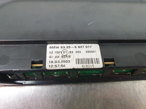 Additional stop light / 3rd stop light BMW 5 (E60) Imagem-3