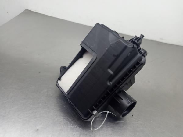 Air filter box RENAULT Kadjar (HA_, HL_)