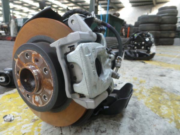 Pinza freno posteriore sinistra RENAULT Kadjar (HA_, HL_)