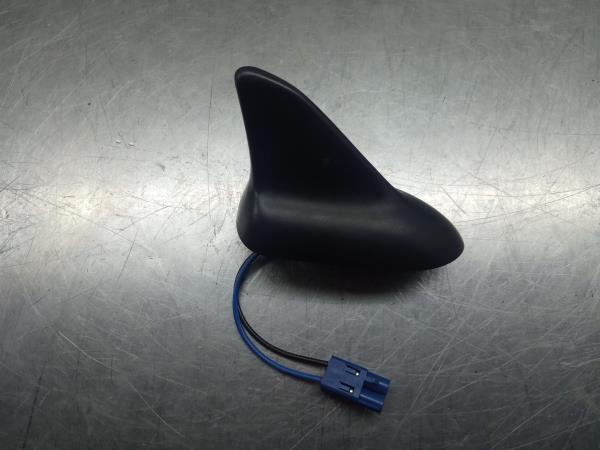 Base de antena MERCEDES-BENZ Classe C (W203)