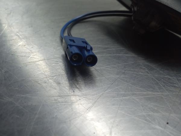 Base de antena MERCEDES-BENZ Classe C (W203) Imagem-1