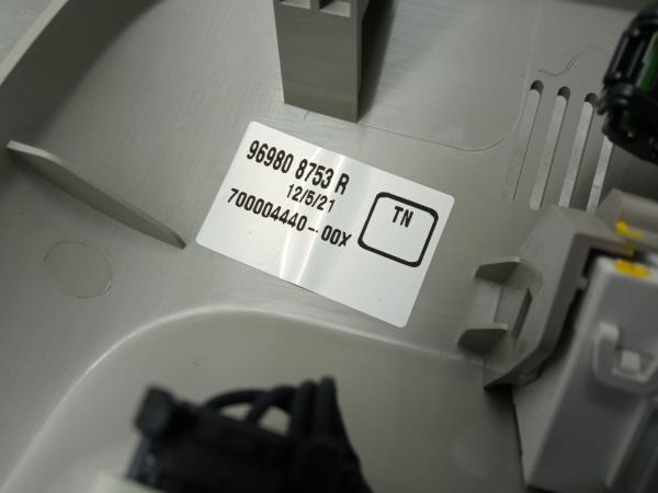 Front seat light RENAULT Kadjar (HA_, HL_) Imagem-3