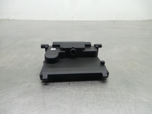 Câmera frontal FORD Fiesta VII (HJ, HF)