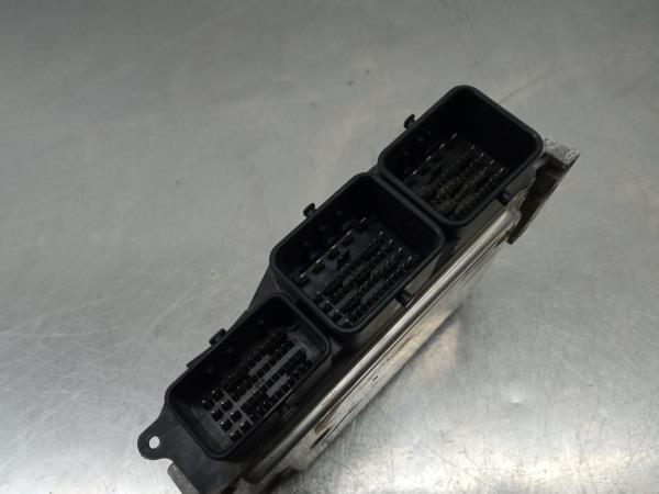 Centralina motor / ECU PEUGEOT Partner II Tepee Imagem-1