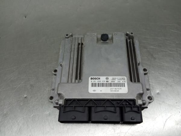 Centralina motor / ECU RENAULT Captur (J5_) Imagem-1