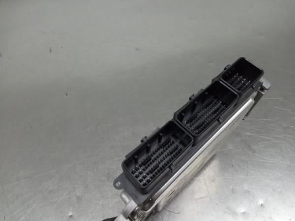 Centralina motor / ECU RENAULT Captur (J5_) Imagem-2