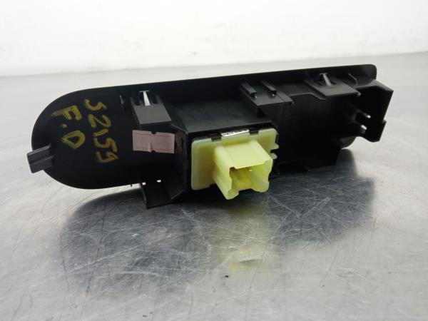 Mando / interruptor elevalunas delantero derecho RENAULT Captur (J5_) Imagem-1