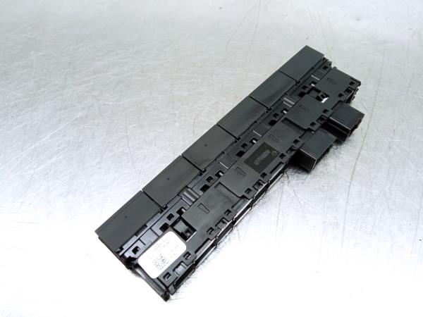 Comando multifunzione VOLKSWAGEN Polo (AW1) Imagem-1