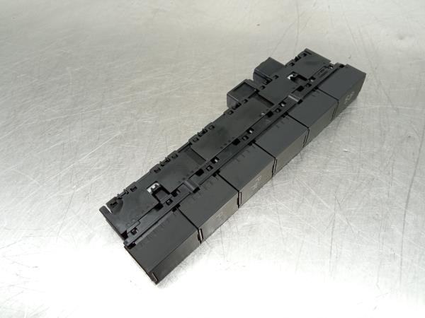 Comando multifunzione VOLKSWAGEN Polo (AW1) Imagem-2