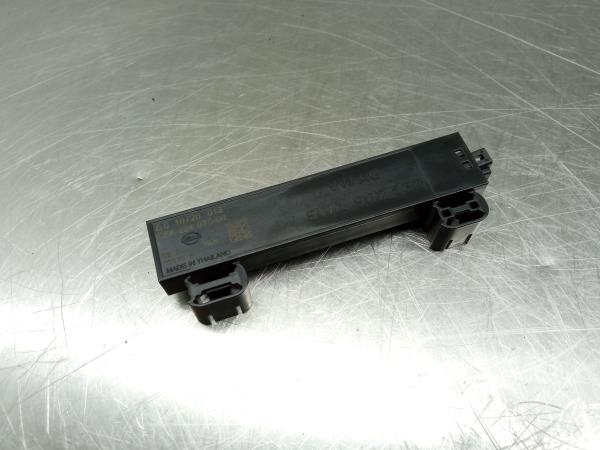 Amplificador de antena AUDI A3 Sportback (8YA)