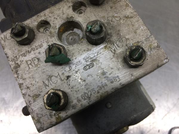 ABS RENAULT Espace I (J11_) Imagem-2