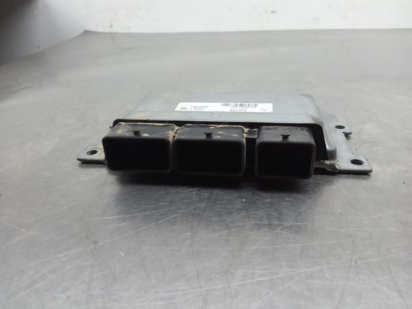 Centralina motor / ECU RENAULT Clio IV (BH_) Imagem-1