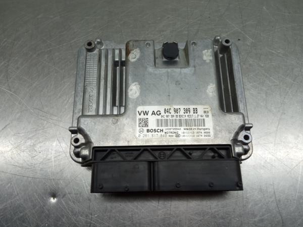 Centralina motor / ECU VOLKSWAGEN Polo (AW1)