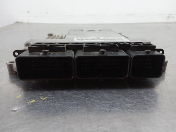 Centralina motor / ECU RENAULT Captur (J5_) Imagem-1